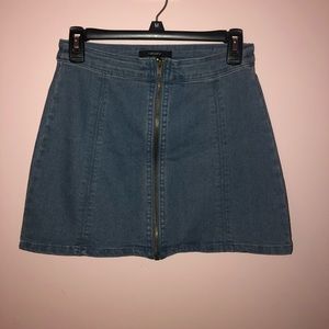 Forever 21 zippered front miniskirt
